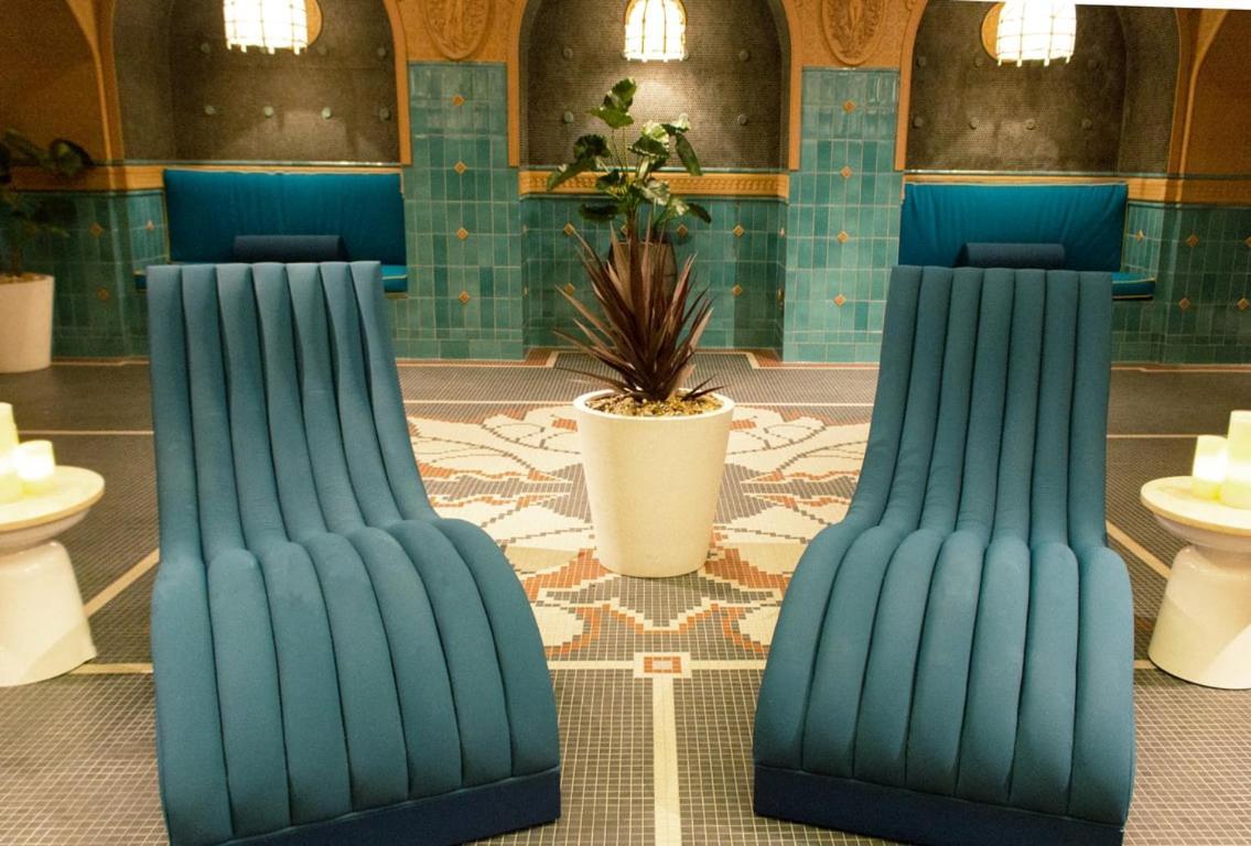 Virgin Hotels Las Vegas By Suiteness Exterior photo