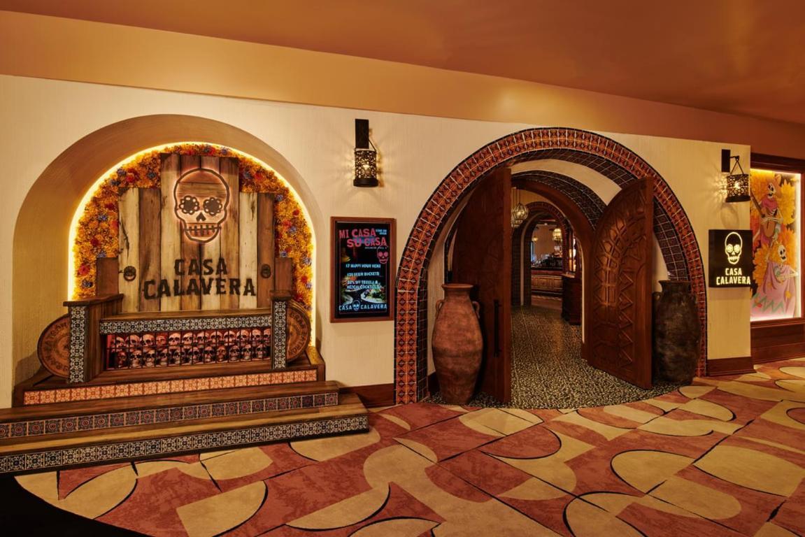 Virgin Hotels Las Vegas By Suiteness Exterior photo