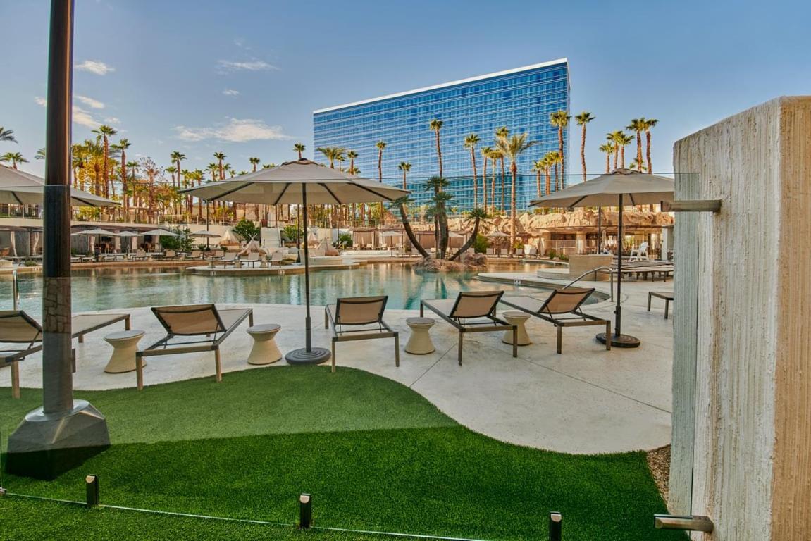 Virgin Hotels Las Vegas By Suiteness Exterior photo
